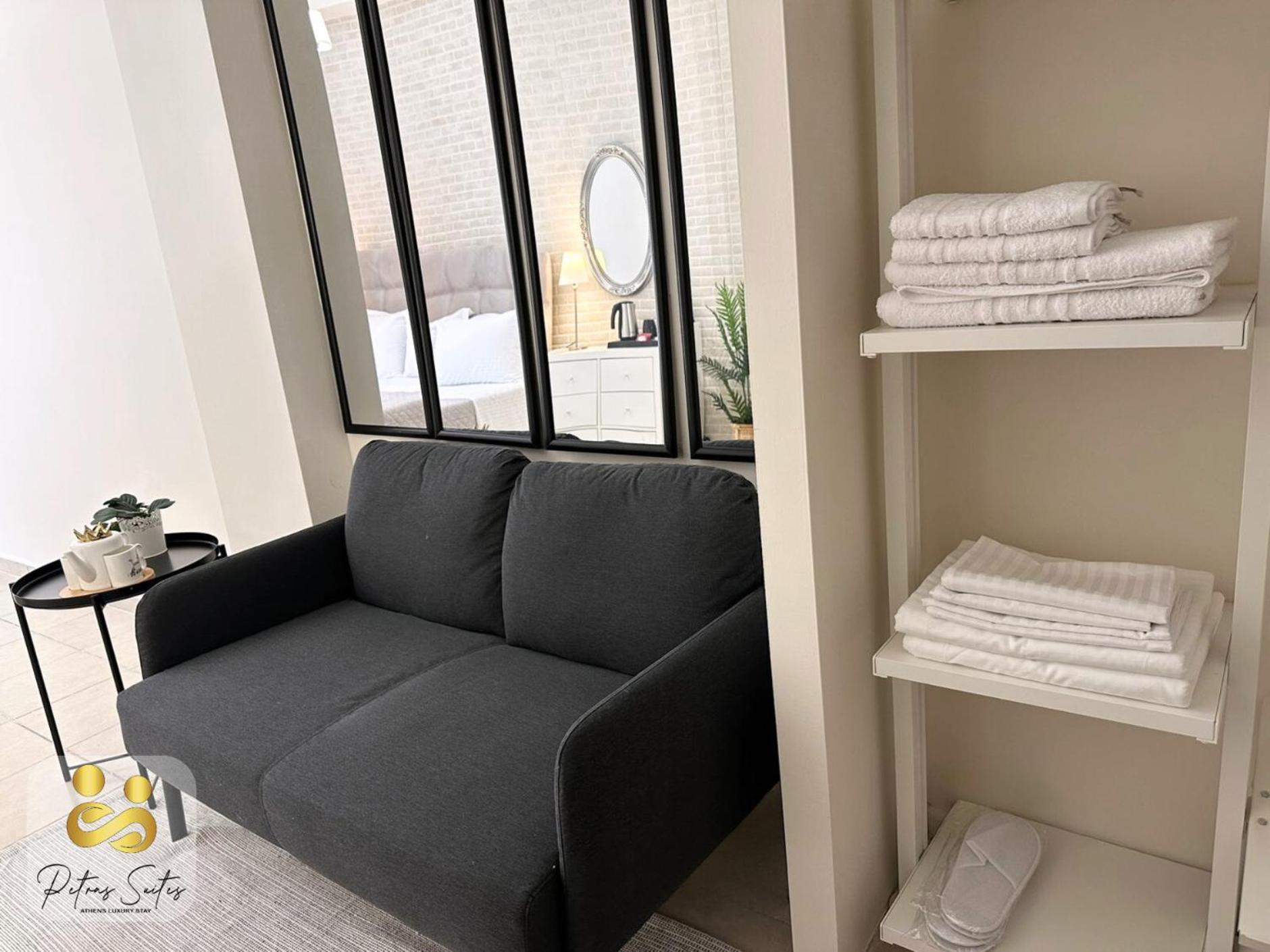 Petras Luxury Suites Athens Luaran gambar
